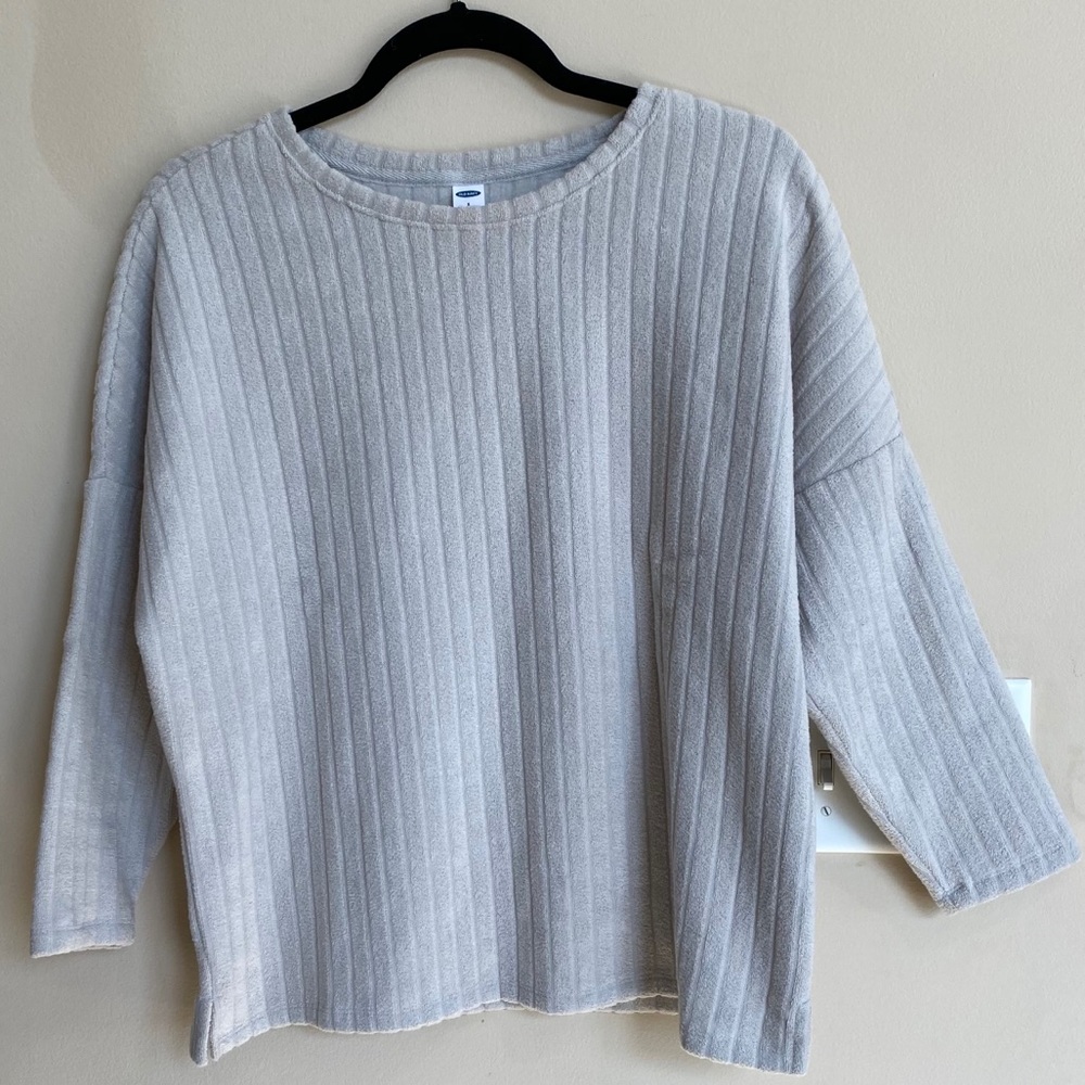 Old Navy pullover sweater top (M)
